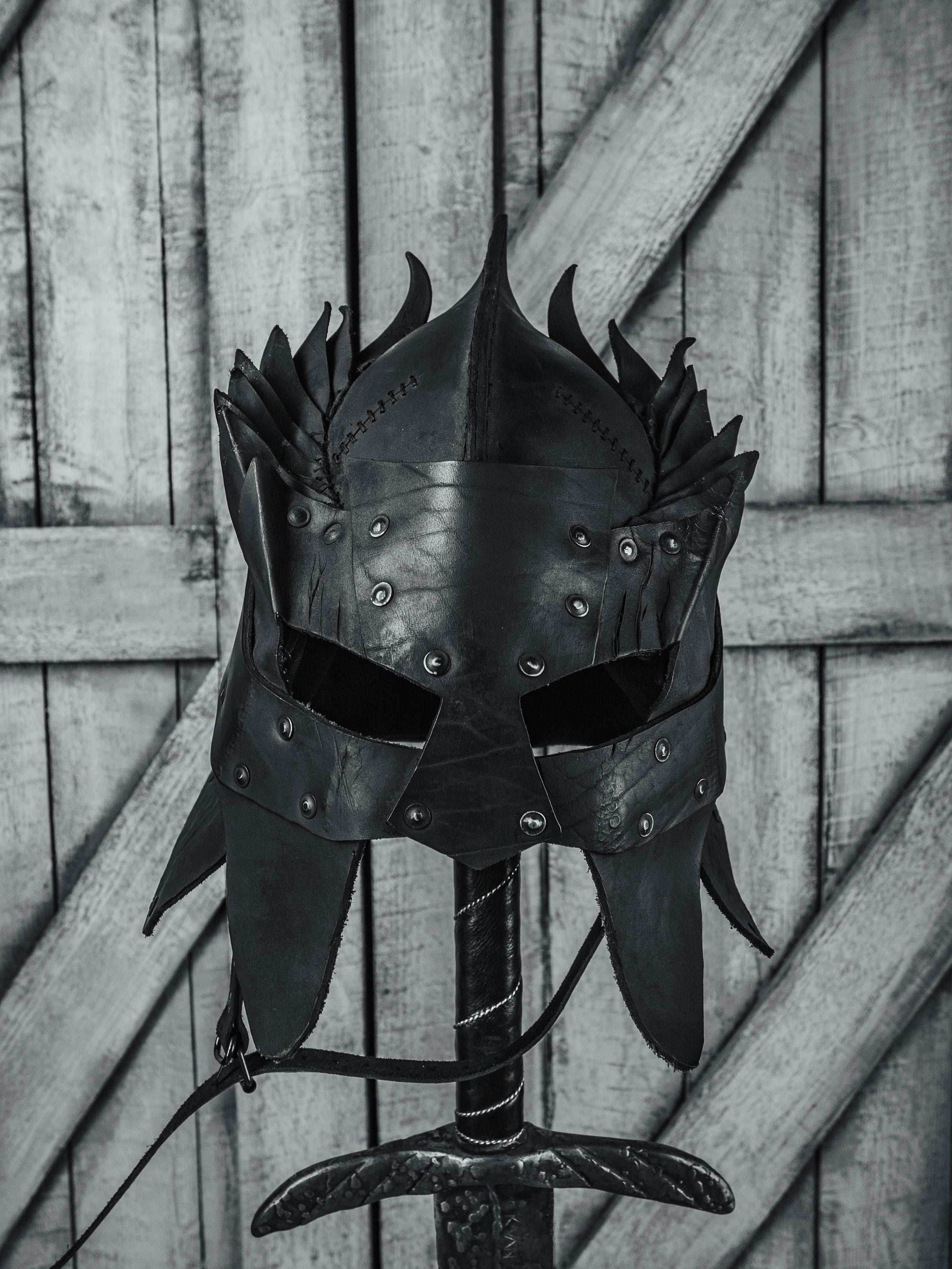 Viking battle helmet (Head Hunter) - XS / Brown (as on foto)