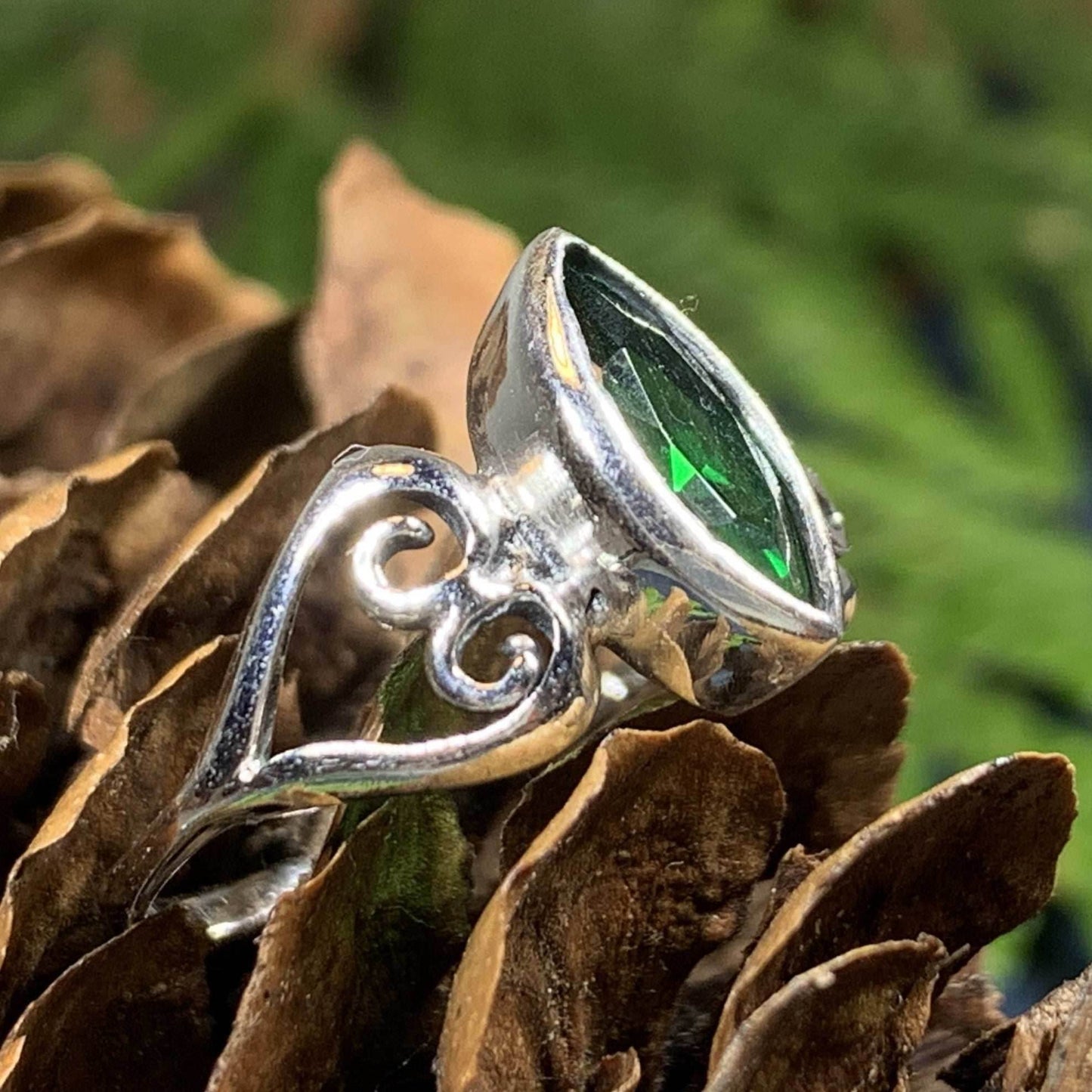 Vera Celtic Knot Ring - 6