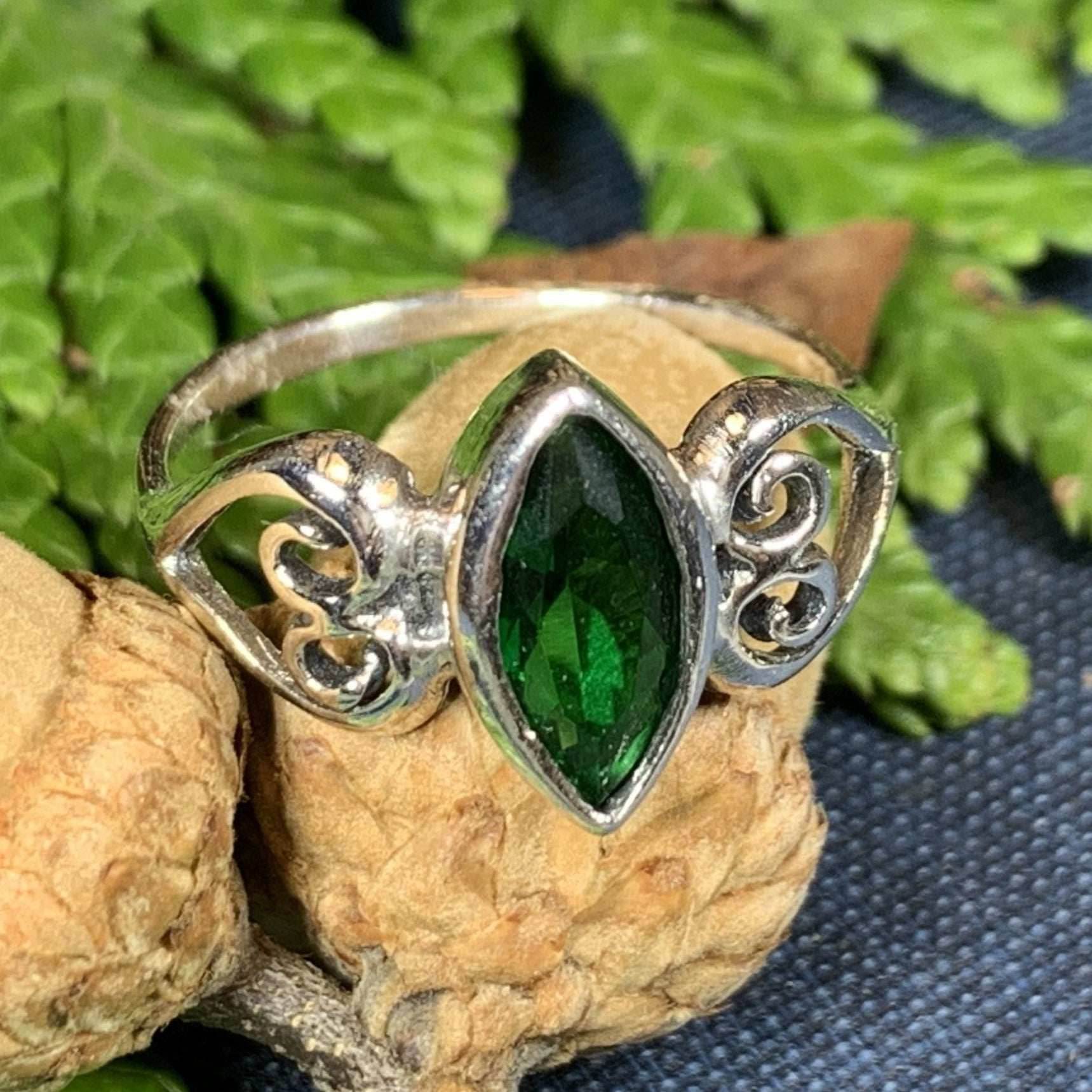 Vera Celtic Knot Ring - 6