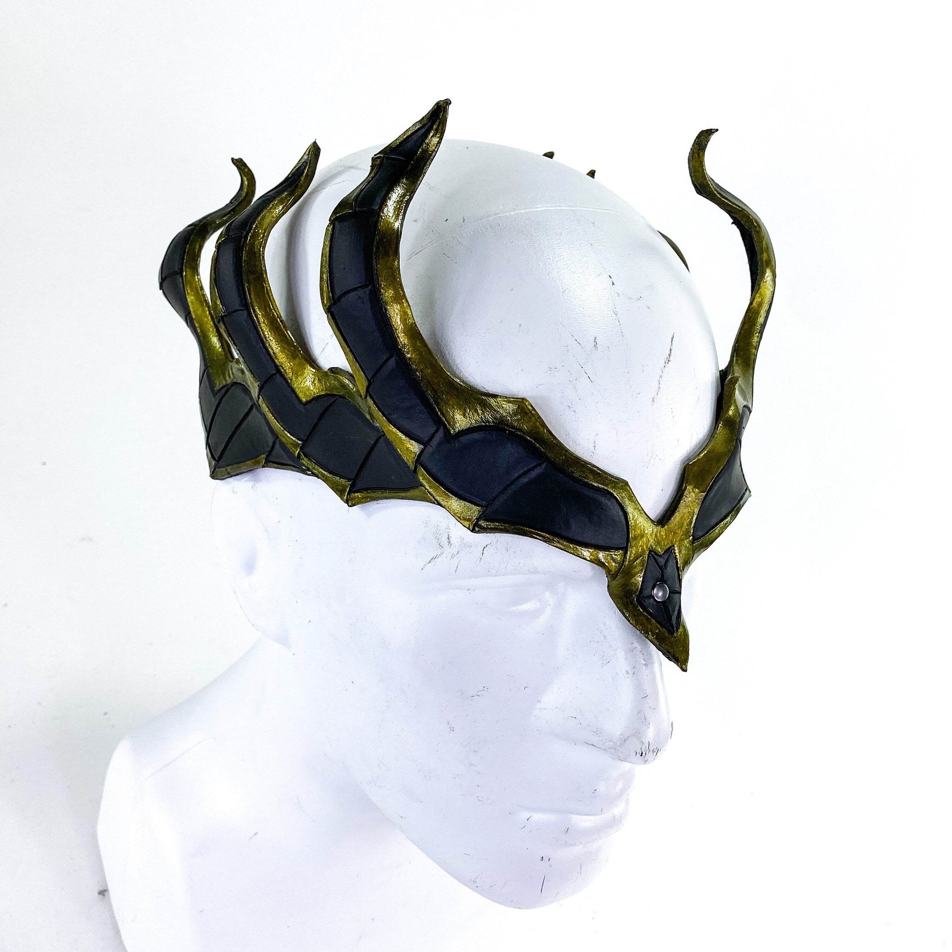 Masquerade Crown of Handmade Genuine Leather in Green and Black - 