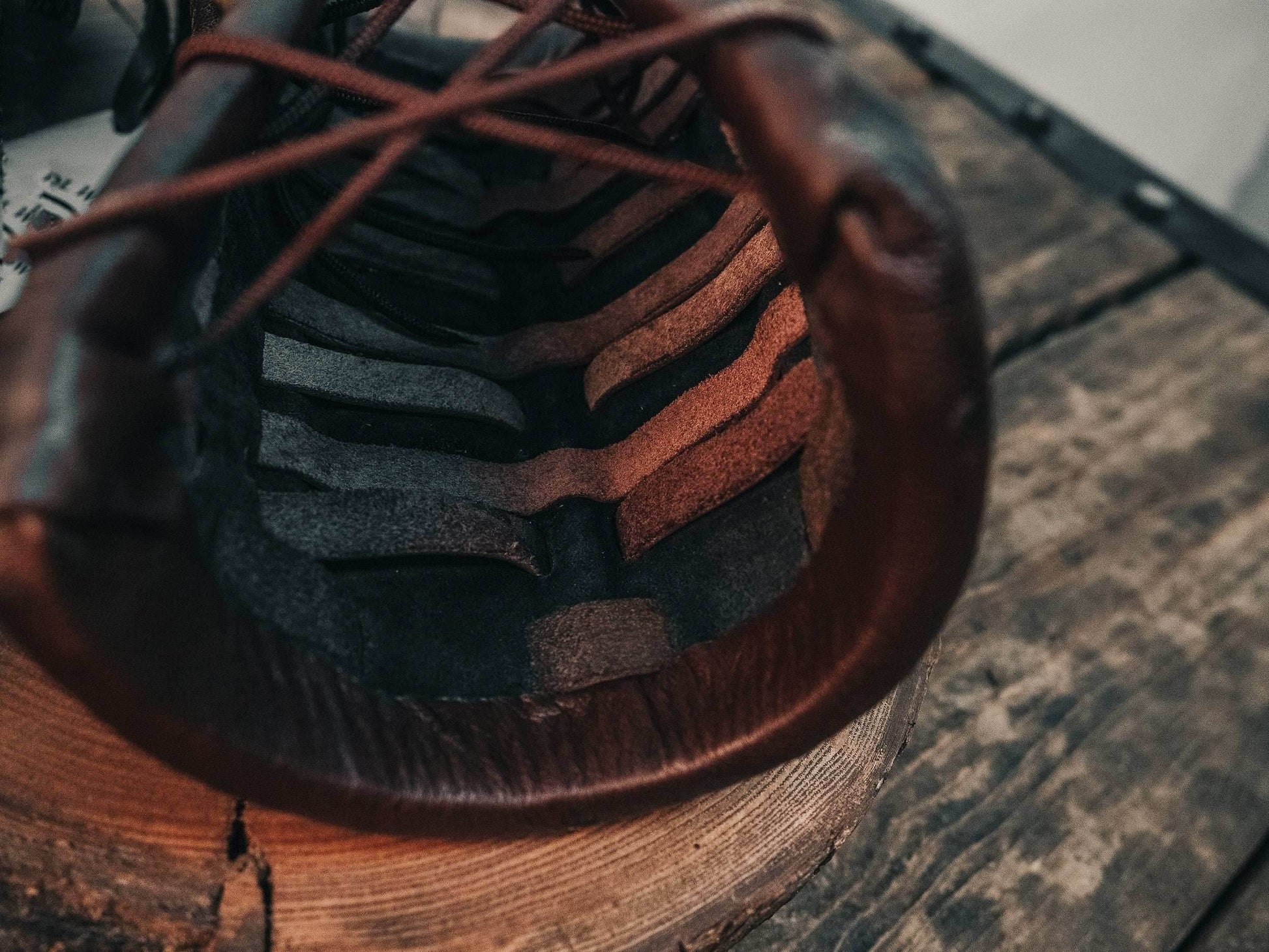 Medieval viking bracers - for one hand / brown (as on photo)