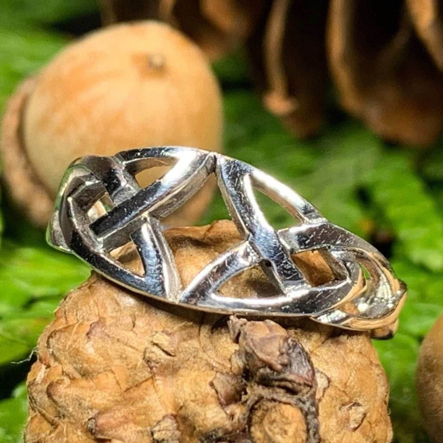Open Trinity Knot Ring - 6