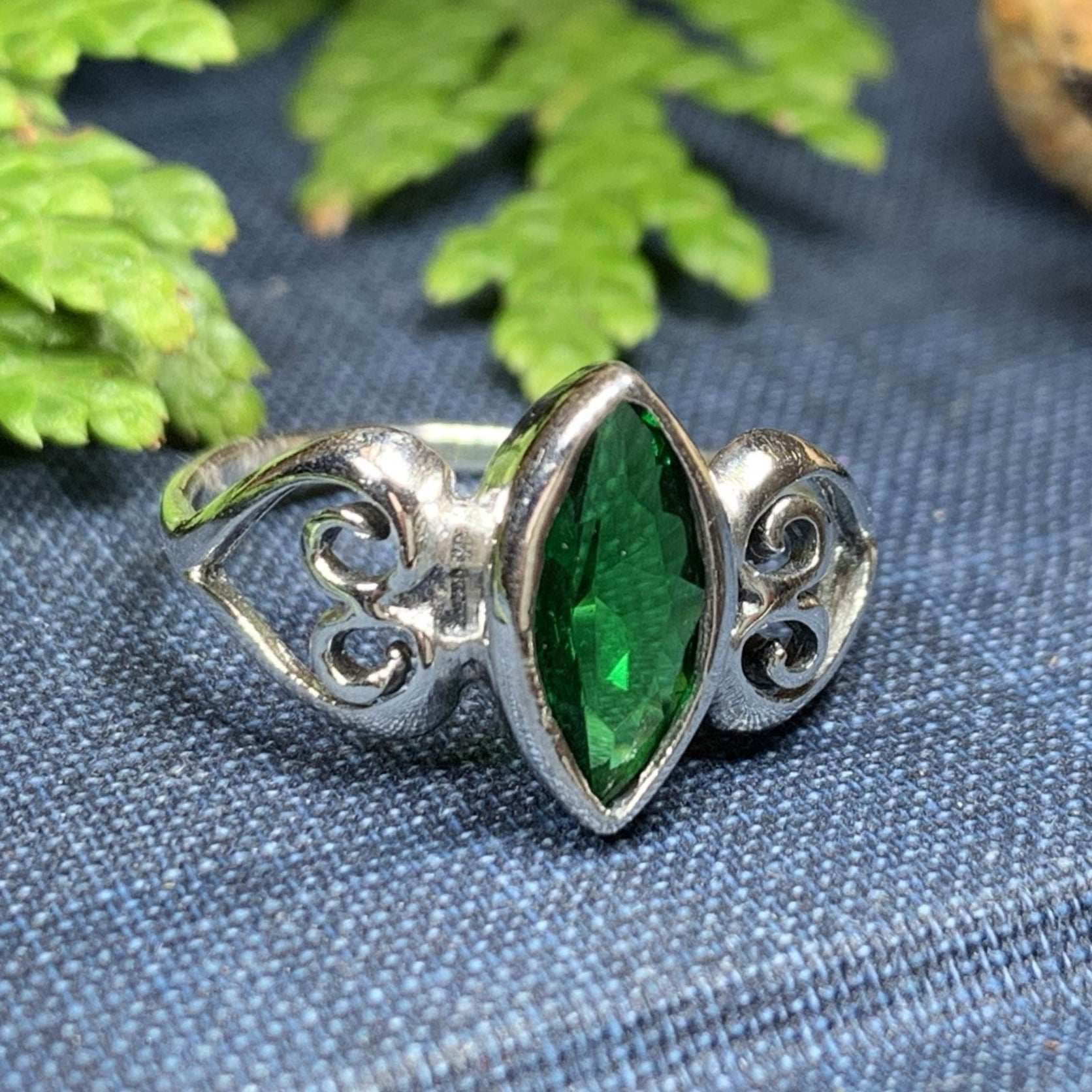 Vera Celtic Knot Ring - 6