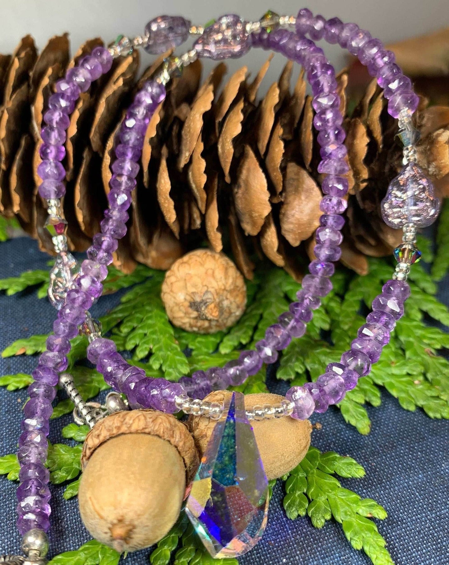 Highland Seasons Crystal Necklace - Amethyst/crystals