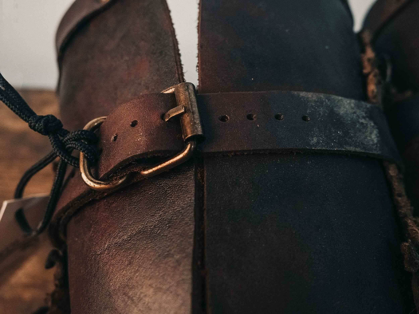 Medieval celtic bracers - brown (as pictured) / For two hands