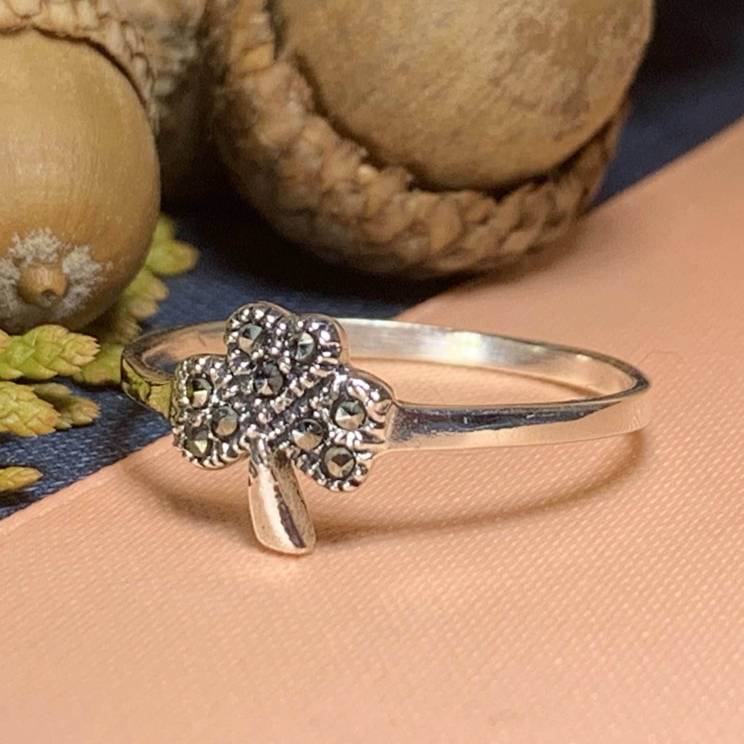 Fáilte Shamrock Ring - 6