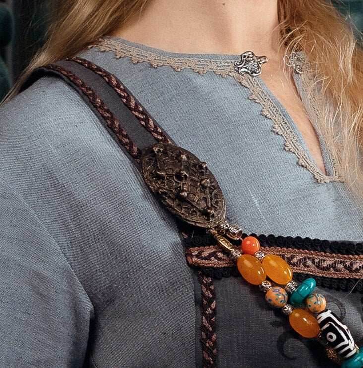 Viking tortoise brooch set (2 pcs.) - 