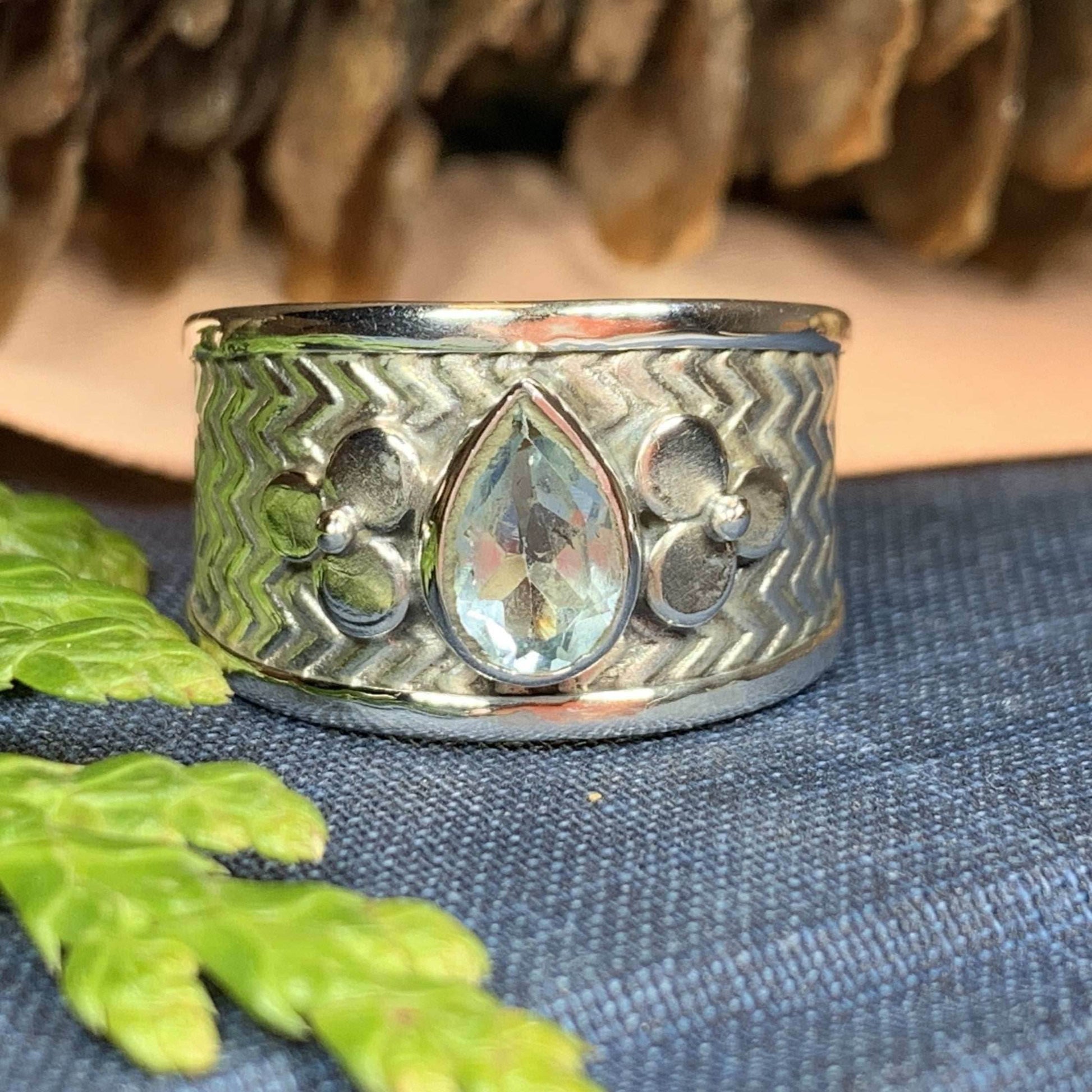 Celtic Flower Ring - 7 / Blue Topaz