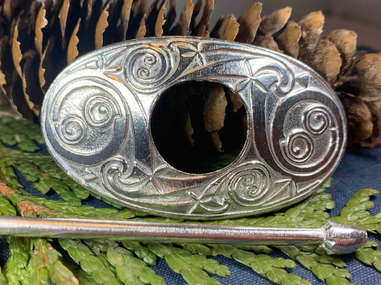 Celtic Oval Scarf Ring - 