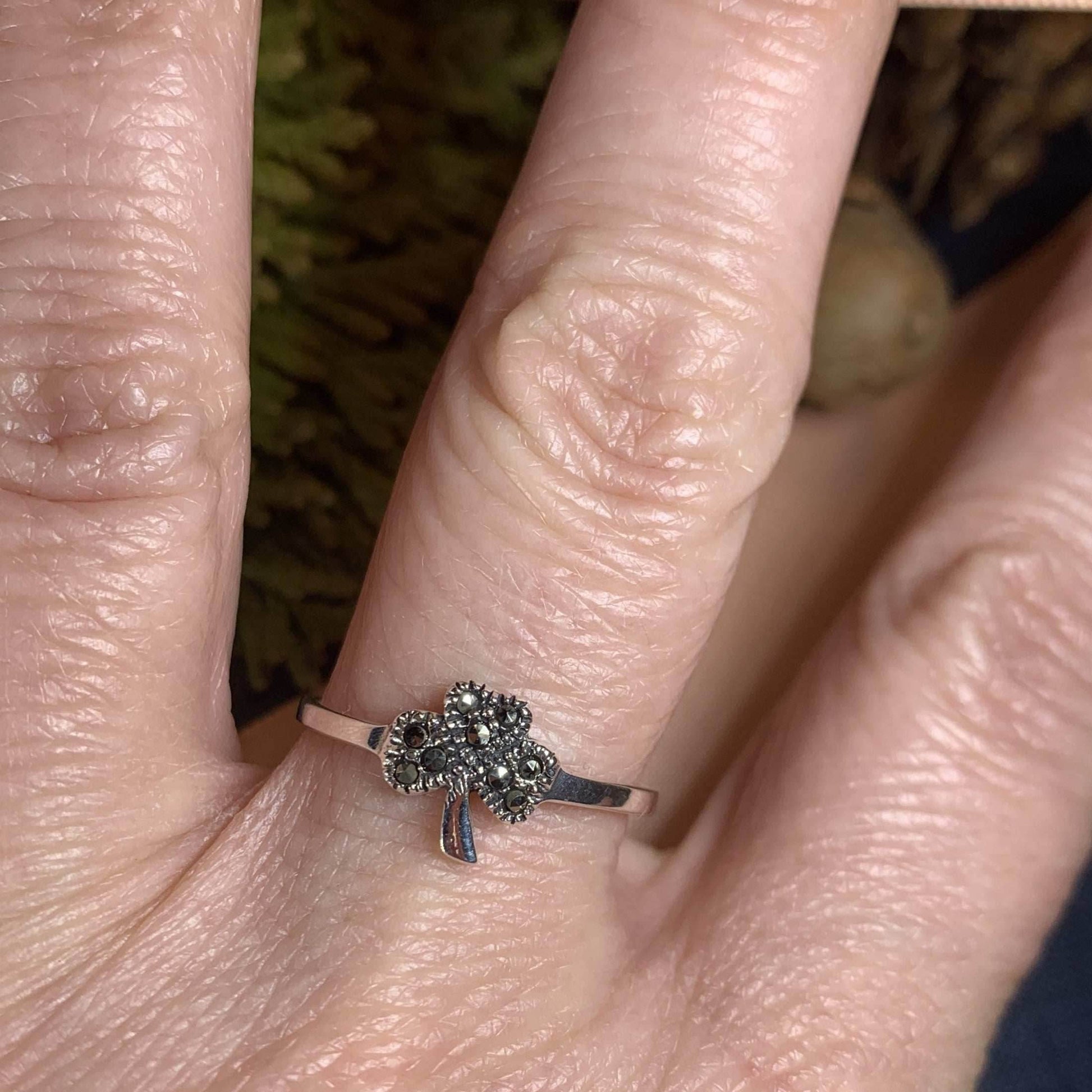 Fáilte Shamrock Ring - 6