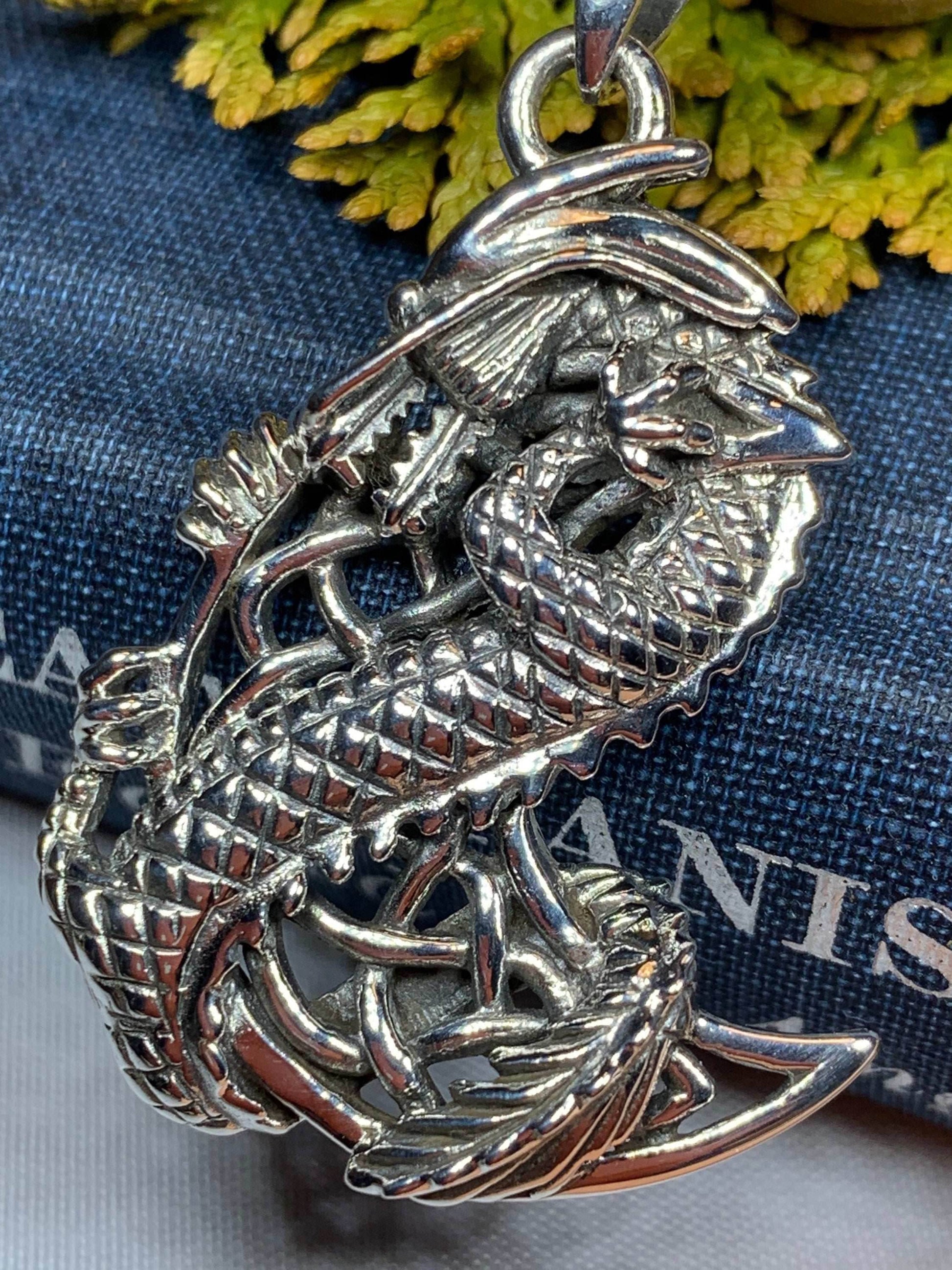 Aevnass Dragon Moon Necklace - 18