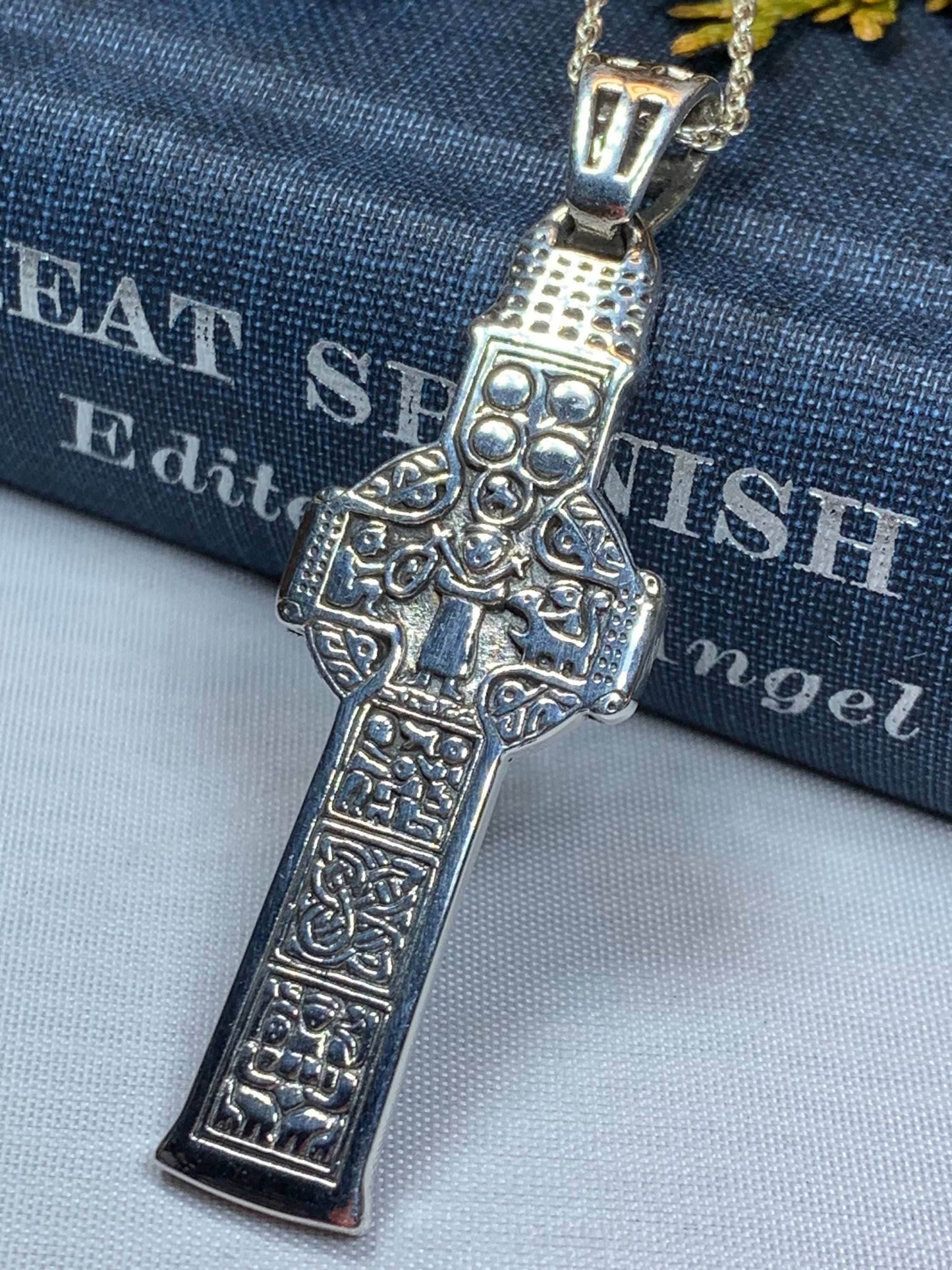 Irish Celtic Cross Necklace - 18
