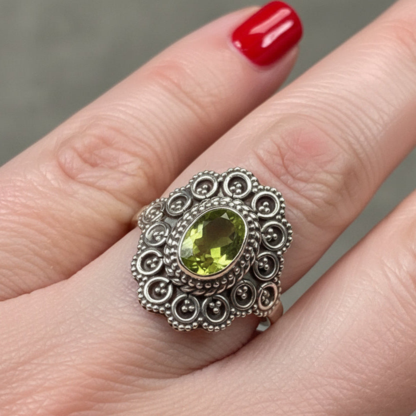 Celtic Queen Ring