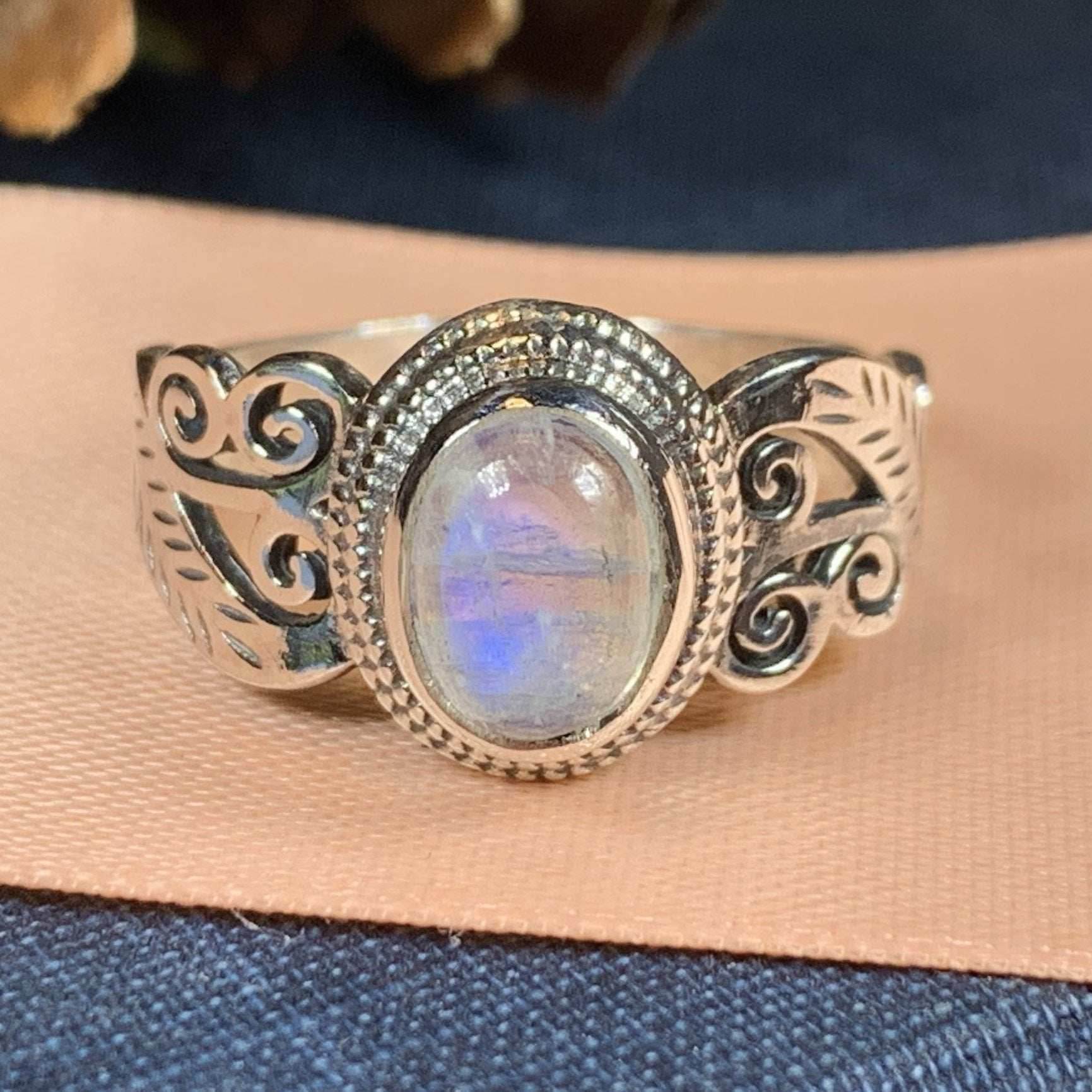 Colleen Celtic Knot Ring - 6 1/2 / Moonstone