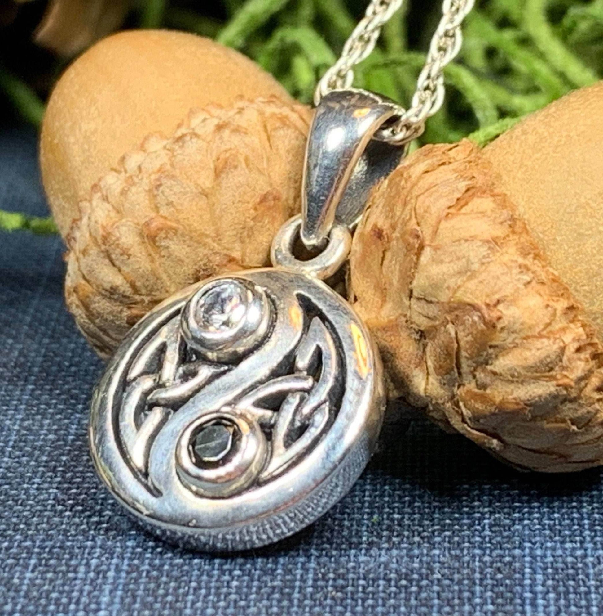 Celtic Yin Yang Necklace - 18