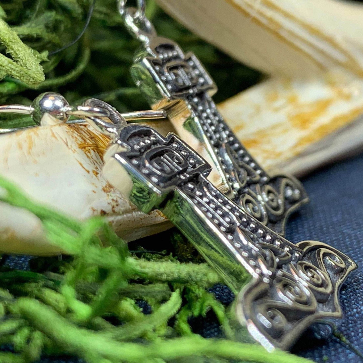 Arvid Thor's Hammer Earrings - 