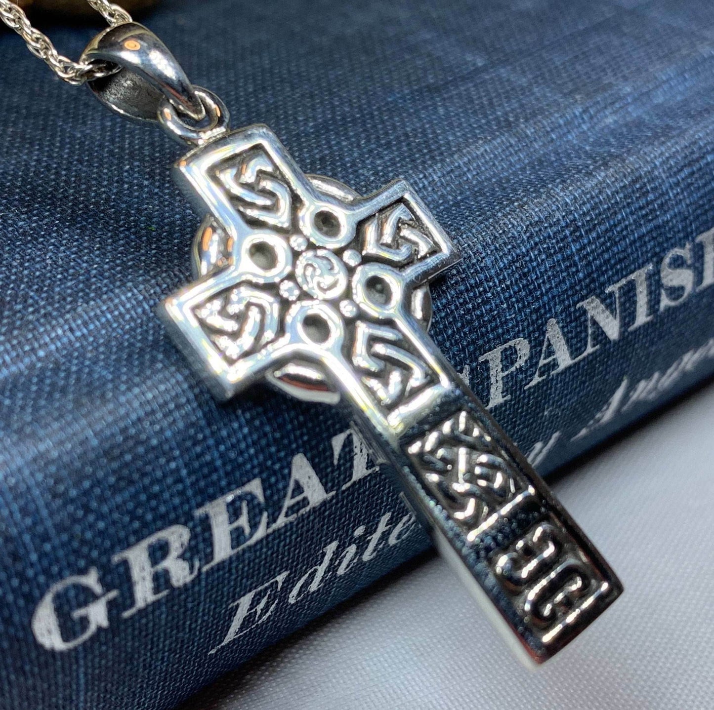 Ballinalee Celtic Cross Necklace - 18