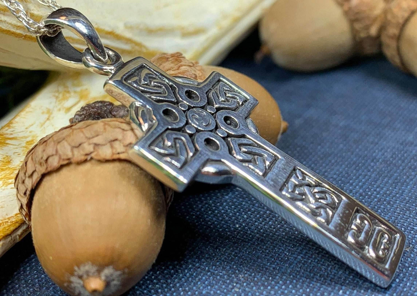 Ballinalee Celtic Cross Necklace - 18