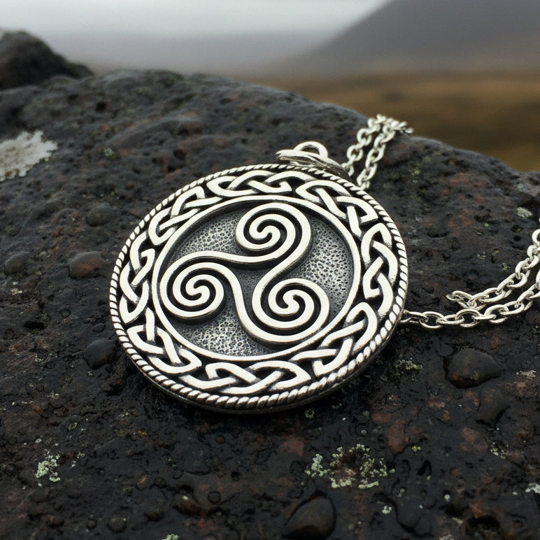 Aglimar Celtic Spiral Necklace