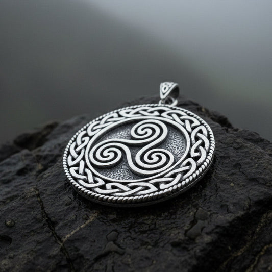 Aglimar Celtic Spiral Necklace