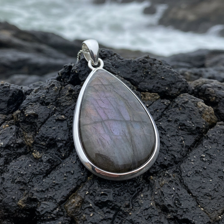 Celtic Night Necklace