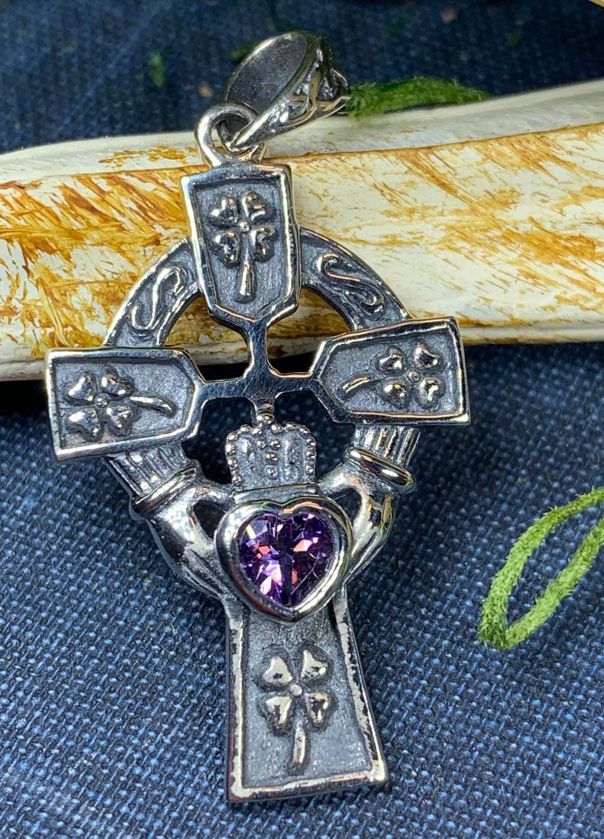 Irish Love Shamrock Claddagh Cross Necklace - 18 / Amethyst