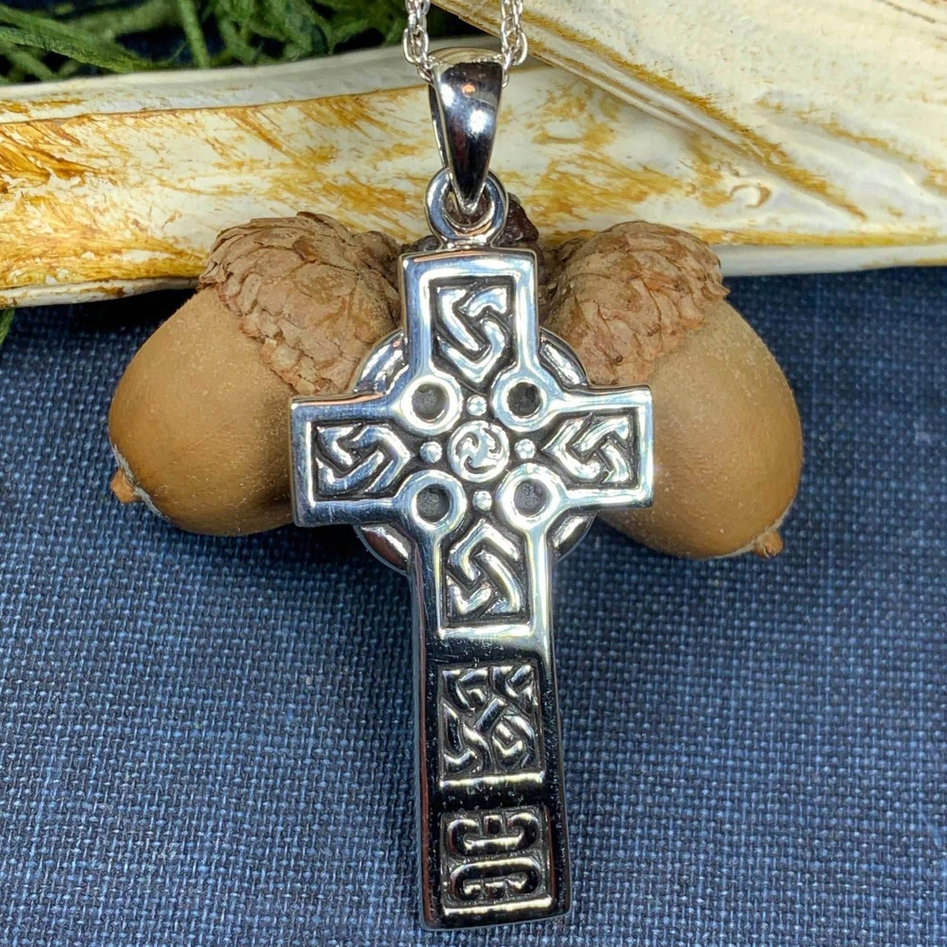 Ballinalee Celtic Cross Necklace - 18