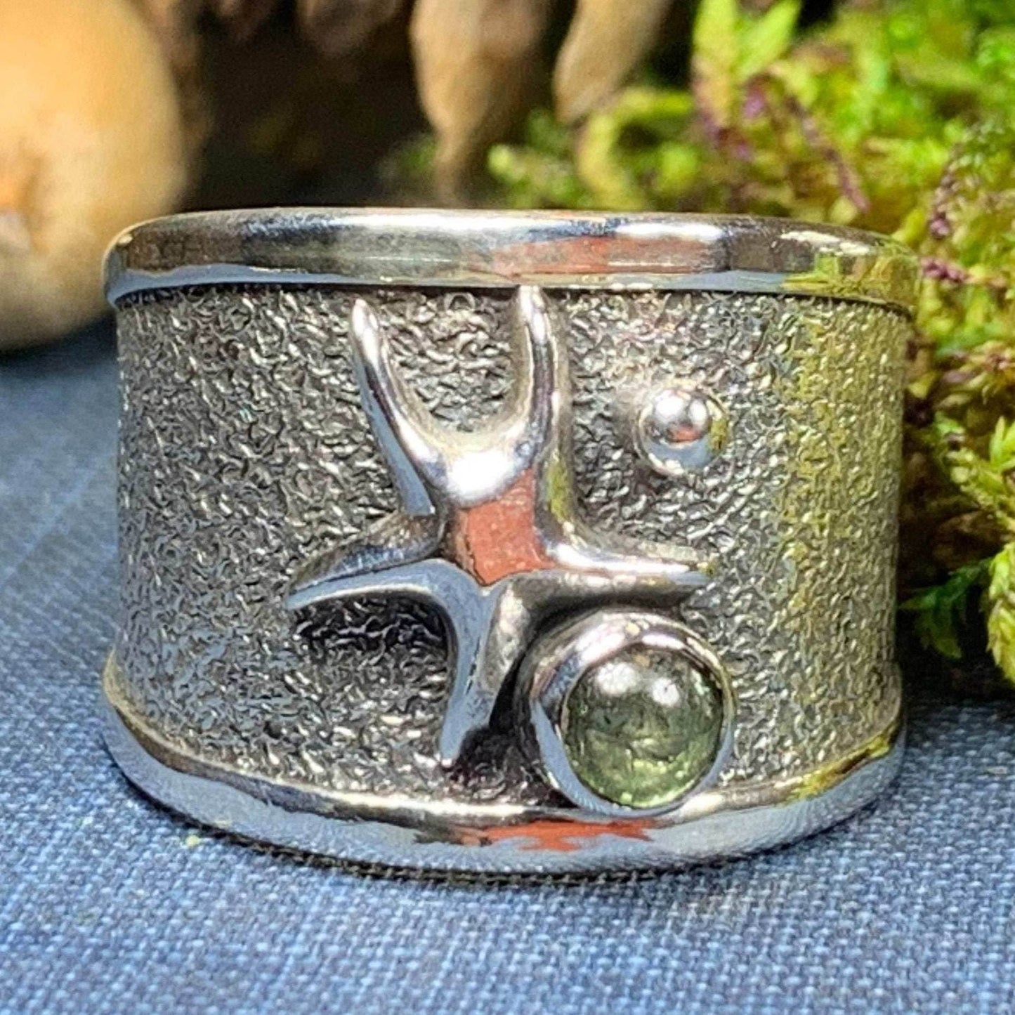 Starfish Treasure Ring - 7 / Green Tourmaline