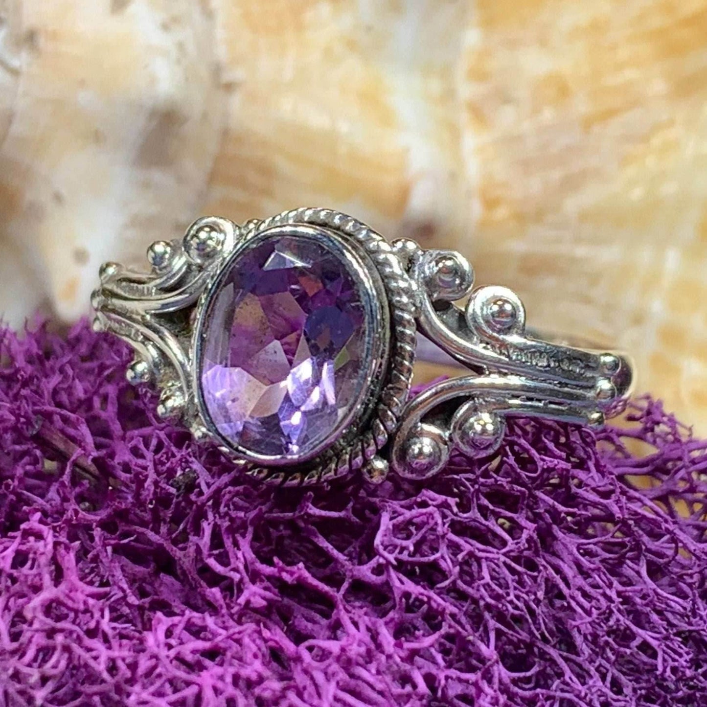 Celtic Love Ring - 7 / Amethyst