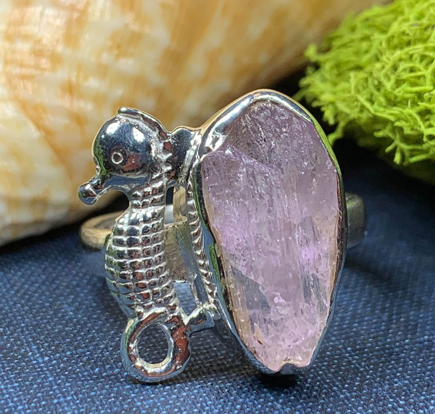 Seahorse Gemstone Ring - Pink Kunzite / 6