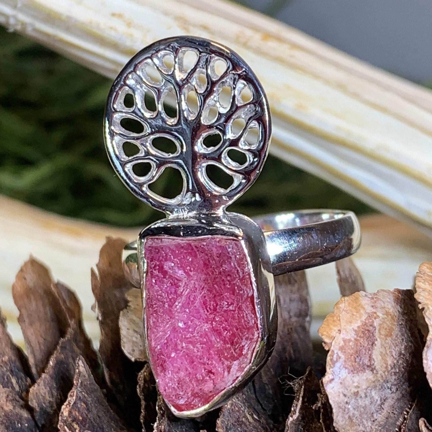 Tree of Life Ring - 7 / Garnet