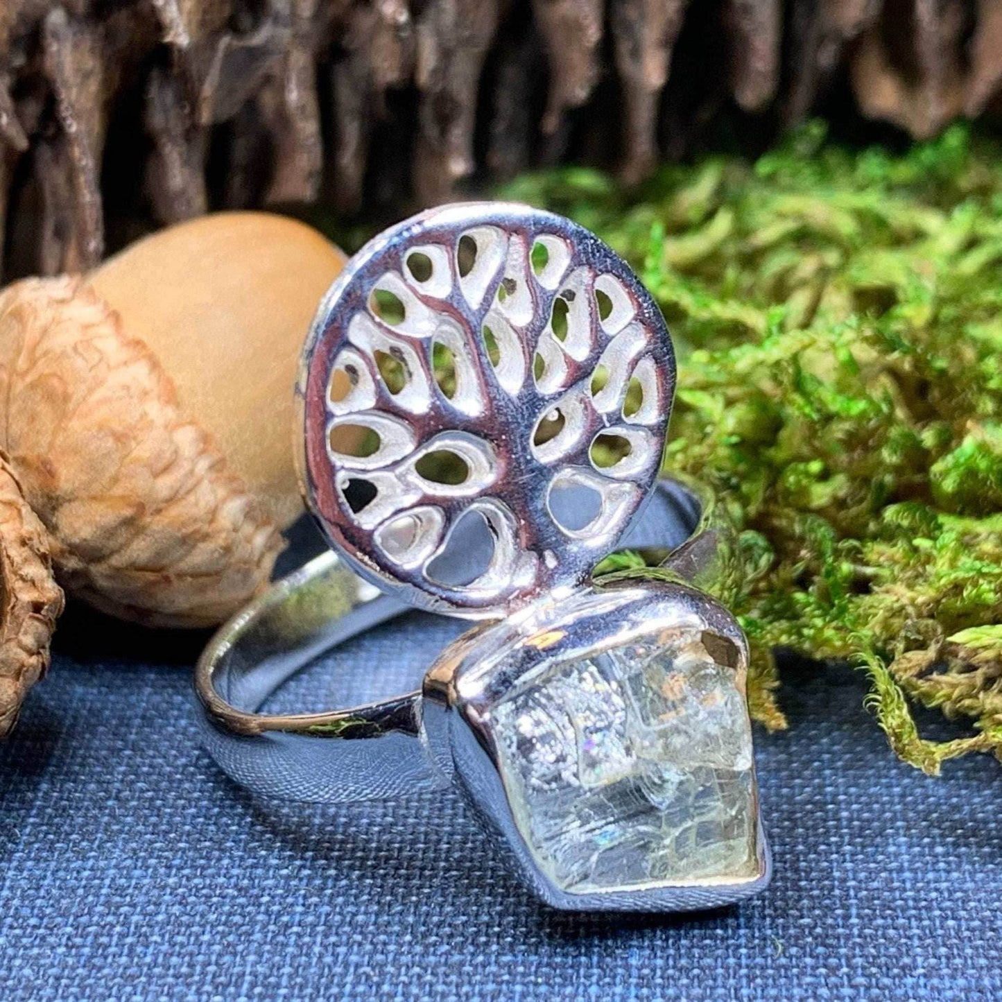 Tree of Life Ring - 7 / Garnet