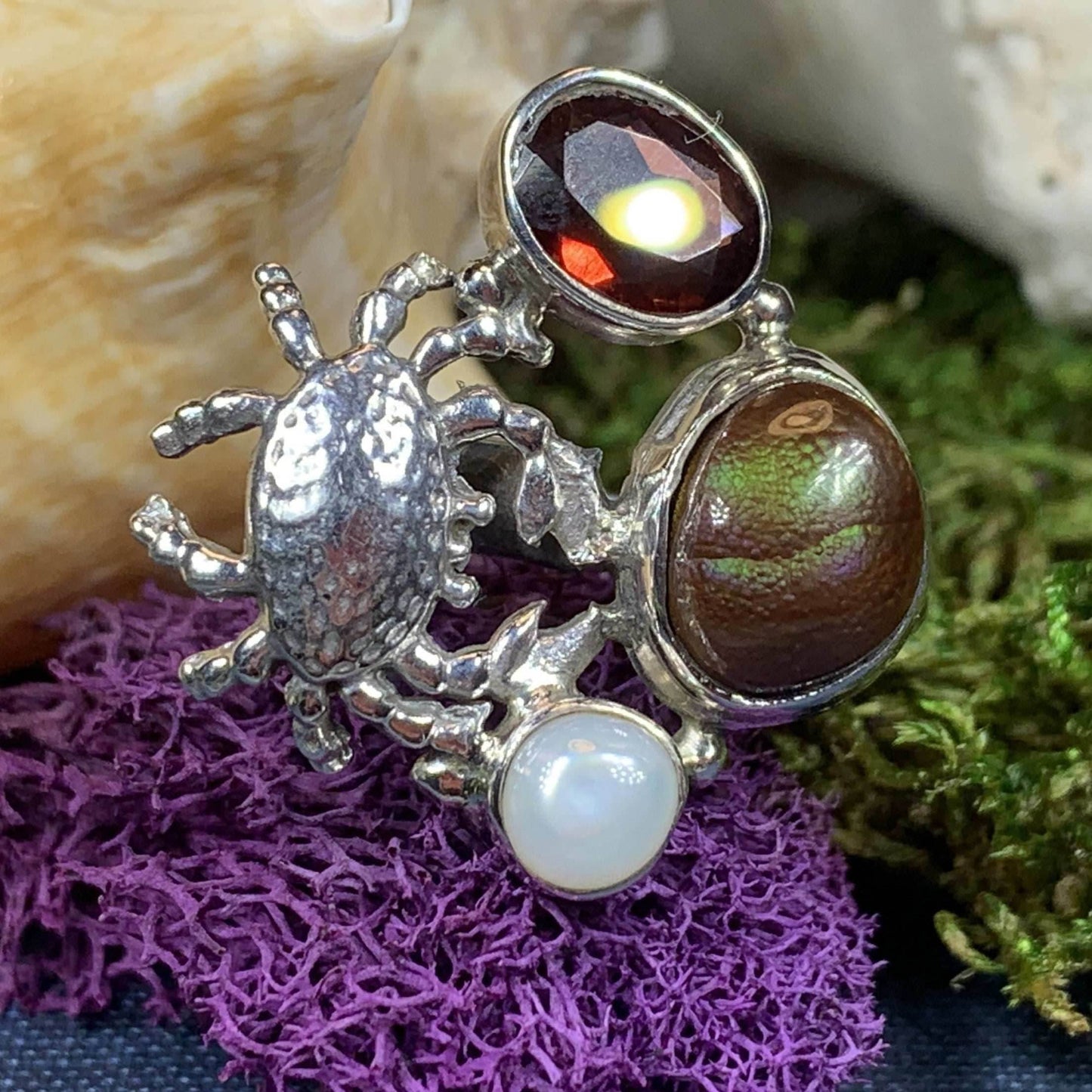 Carine Crab Ring - 8 / Blue