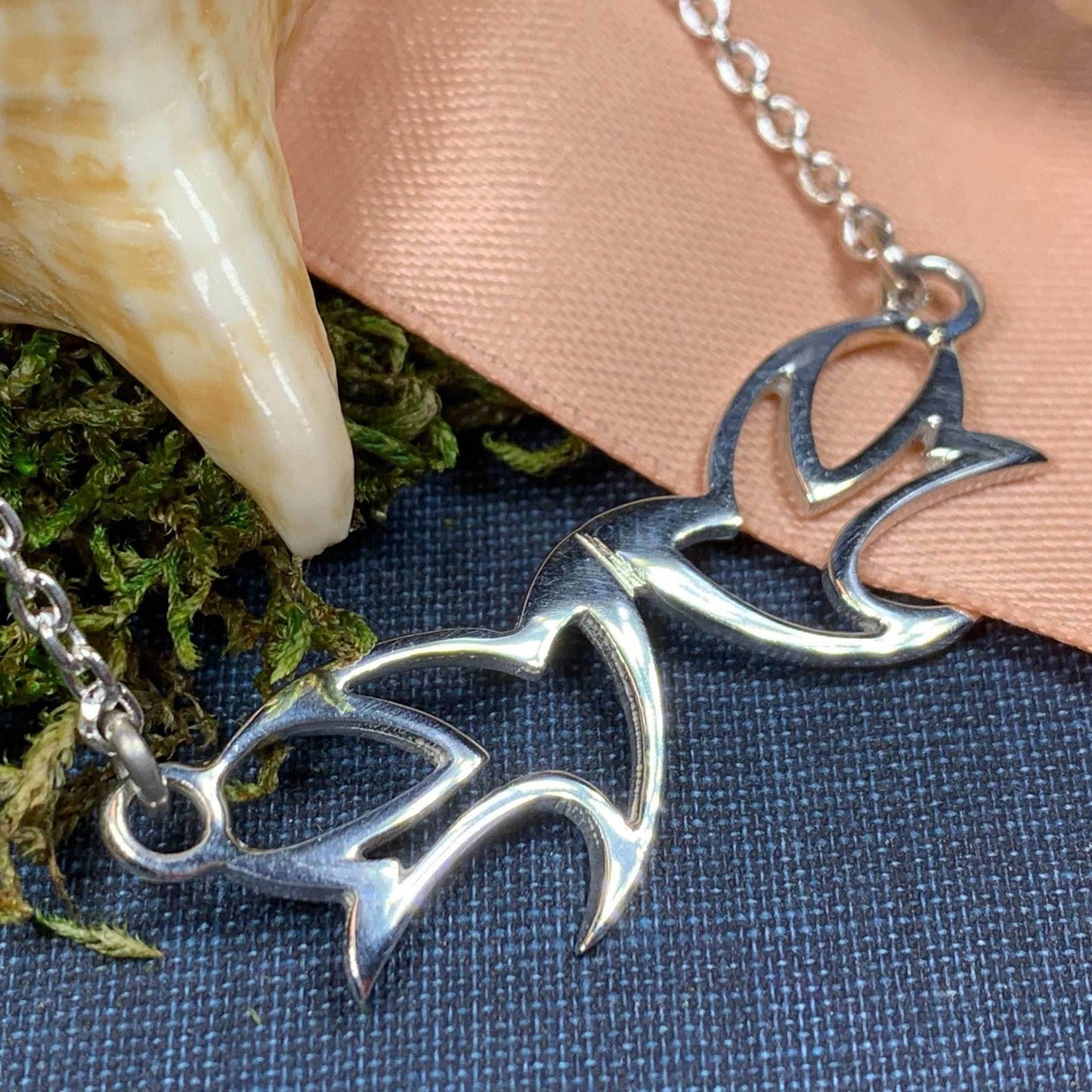 Iona Abbey Peace Doves Necklace - 