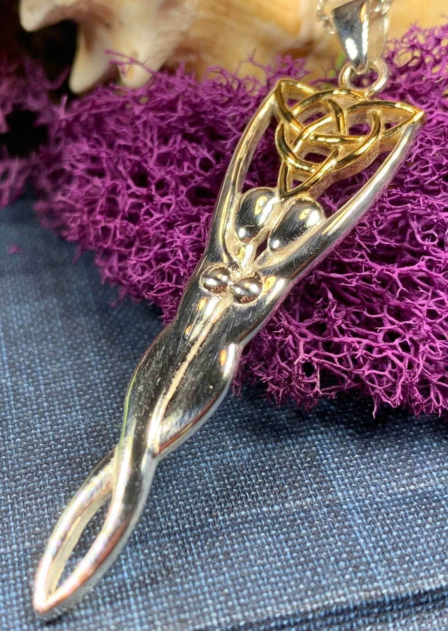 Double Danu Goddess Necklace - 18