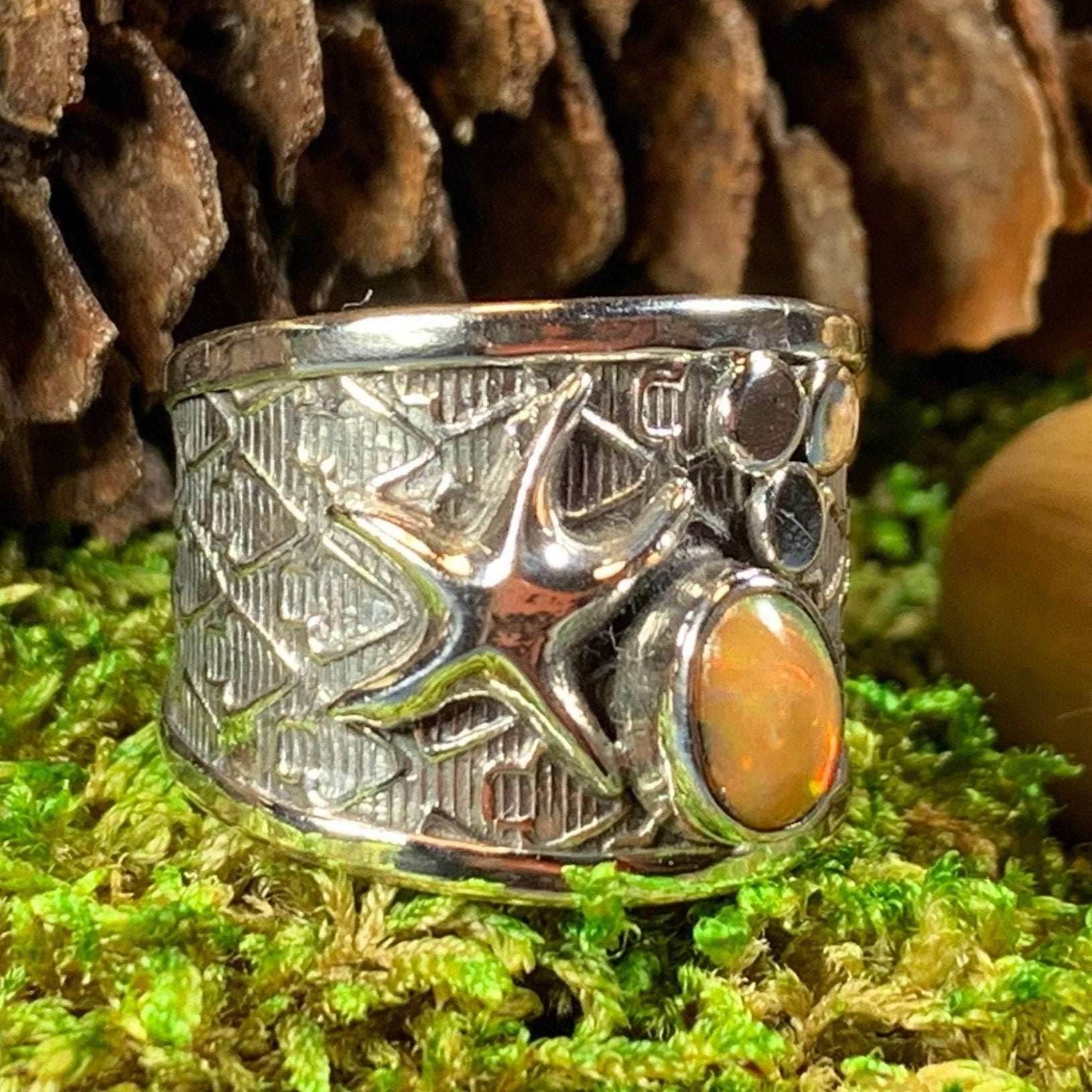 Starfish Treasure Ring - 7 / Opal