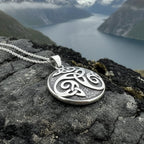 Mochán Celtic Knot Necklace