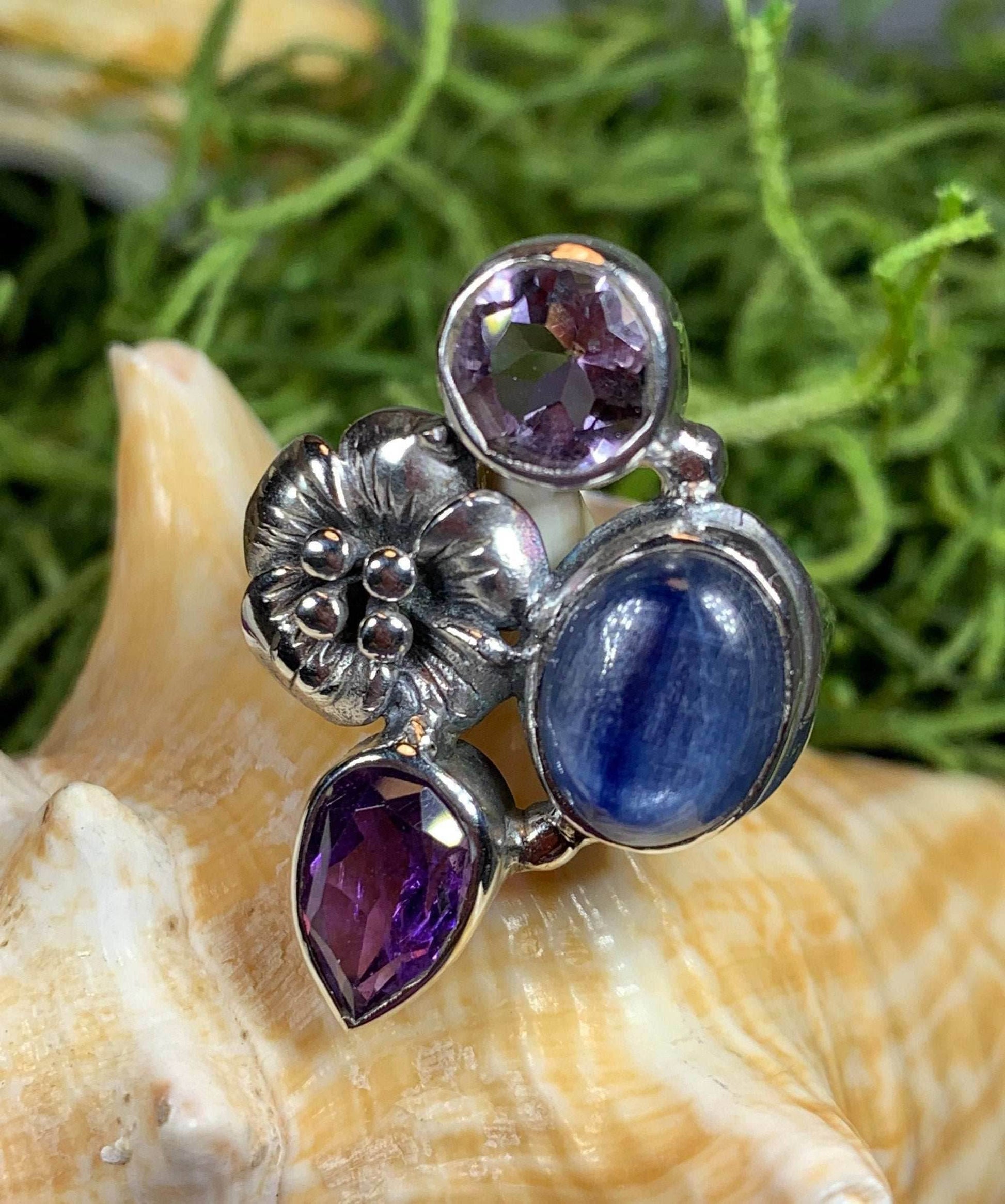 Summer Flower Ring - 8 / Double Amethyst