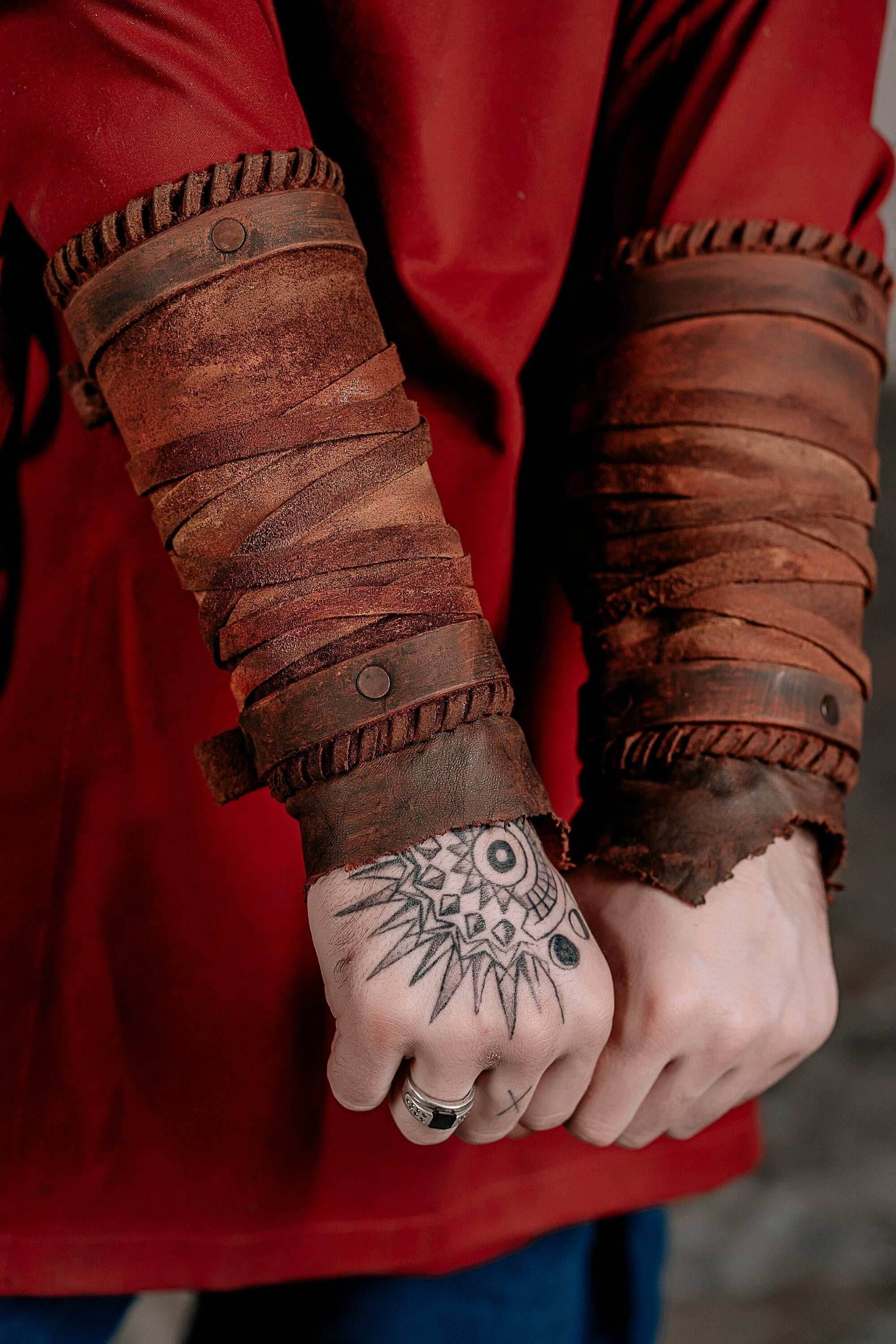 Medieval leather bracers for Larp - brown (as pictured) / For two hands