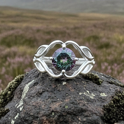 Azora Trinity Knot Ring