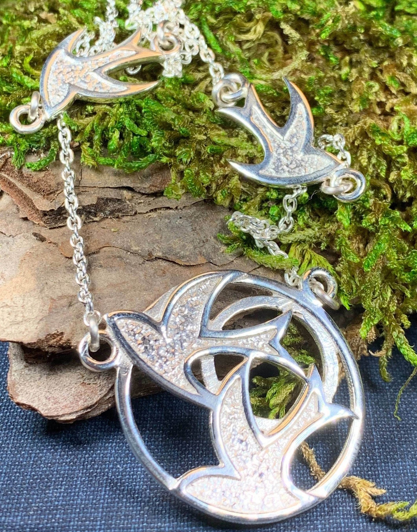 Long Peace Doves Necklace - 