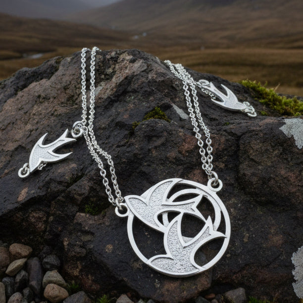 Long Peace Doves Necklace