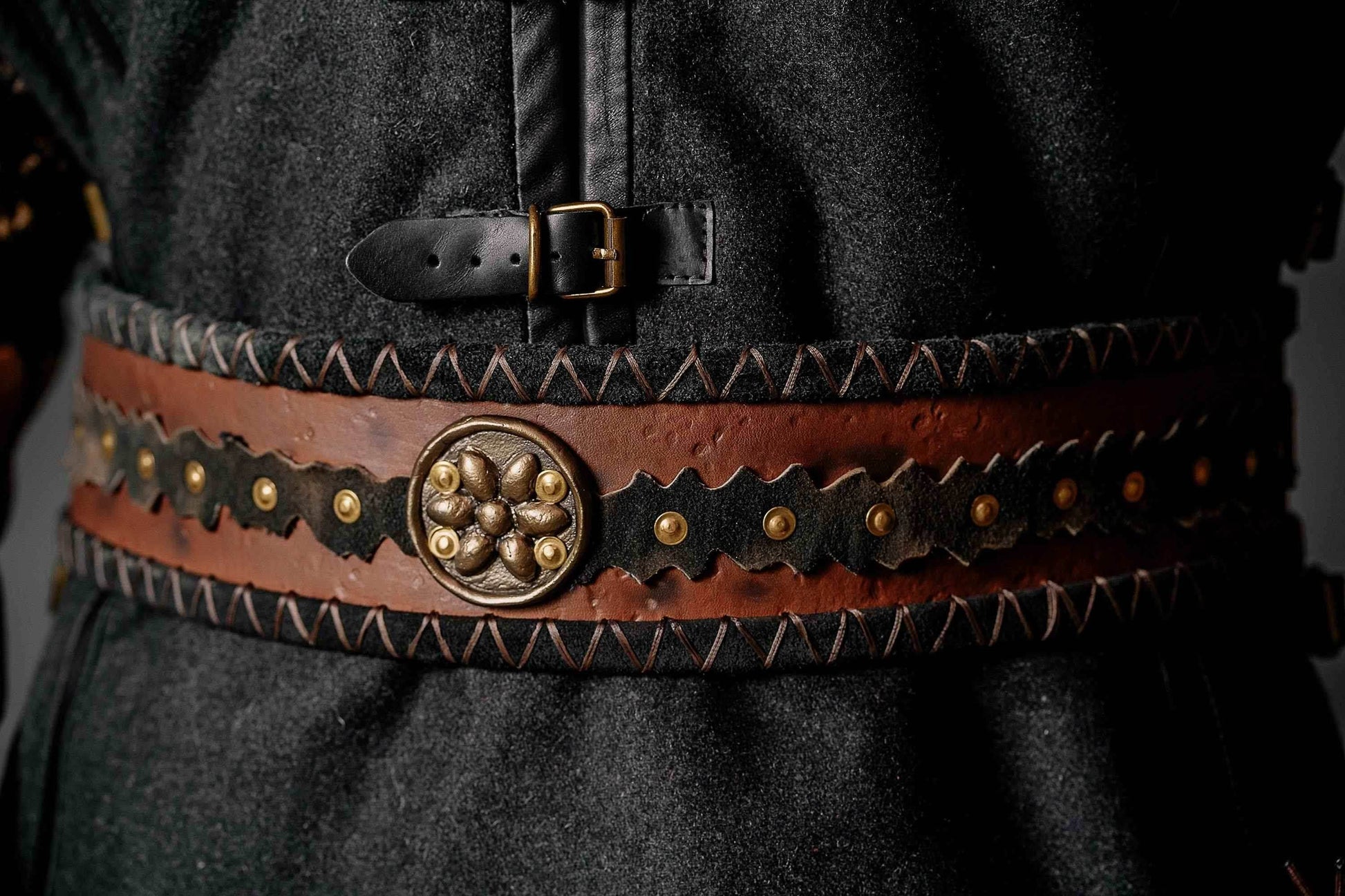 Ubbe leather wide belt - brown (like on foto)