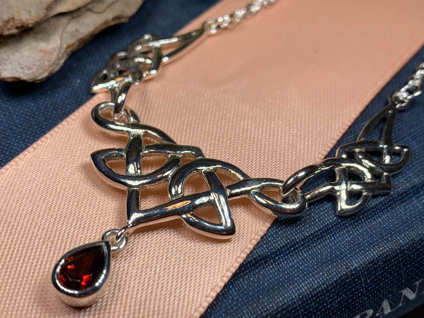 Lorena Celtic Knot Necklace - Garnet