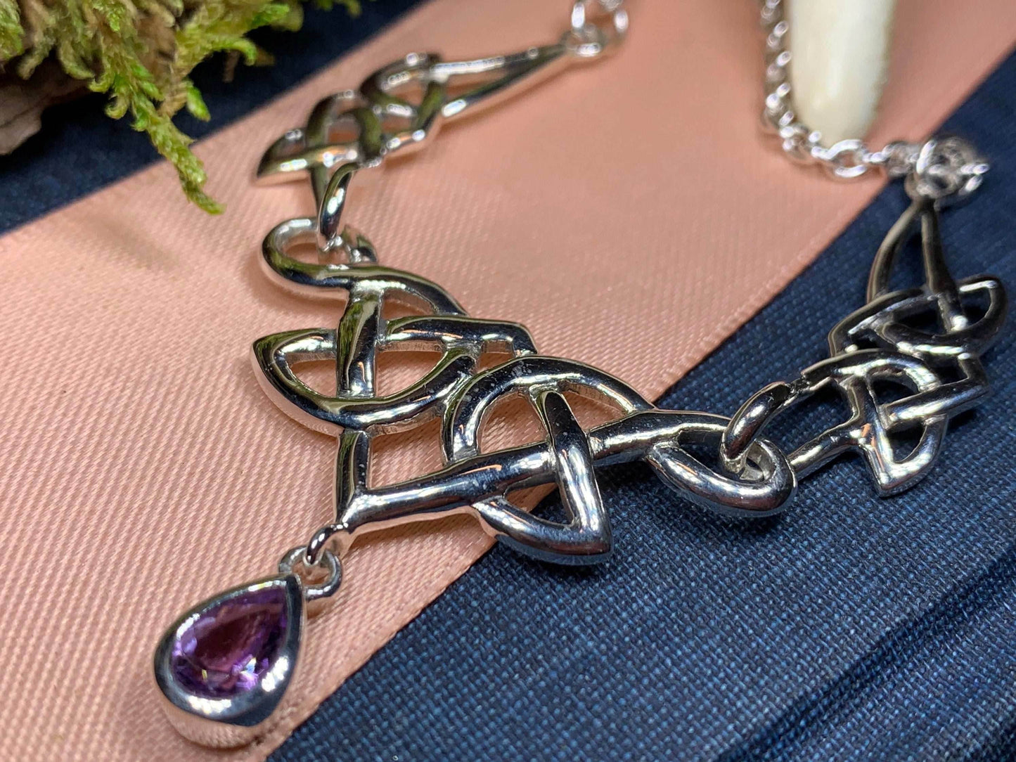 Lorena Celtic Knot Necklace - Amethyst