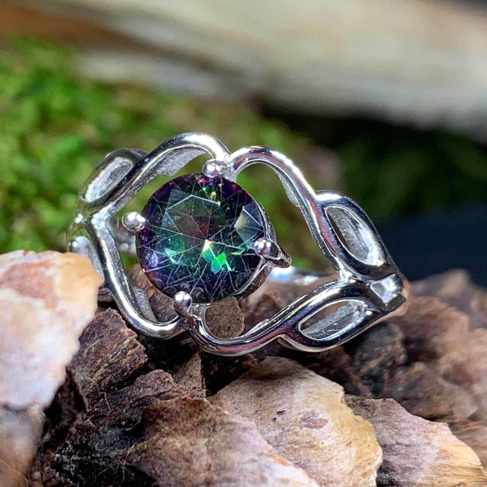 Azora Trinity Knot Ring - 5