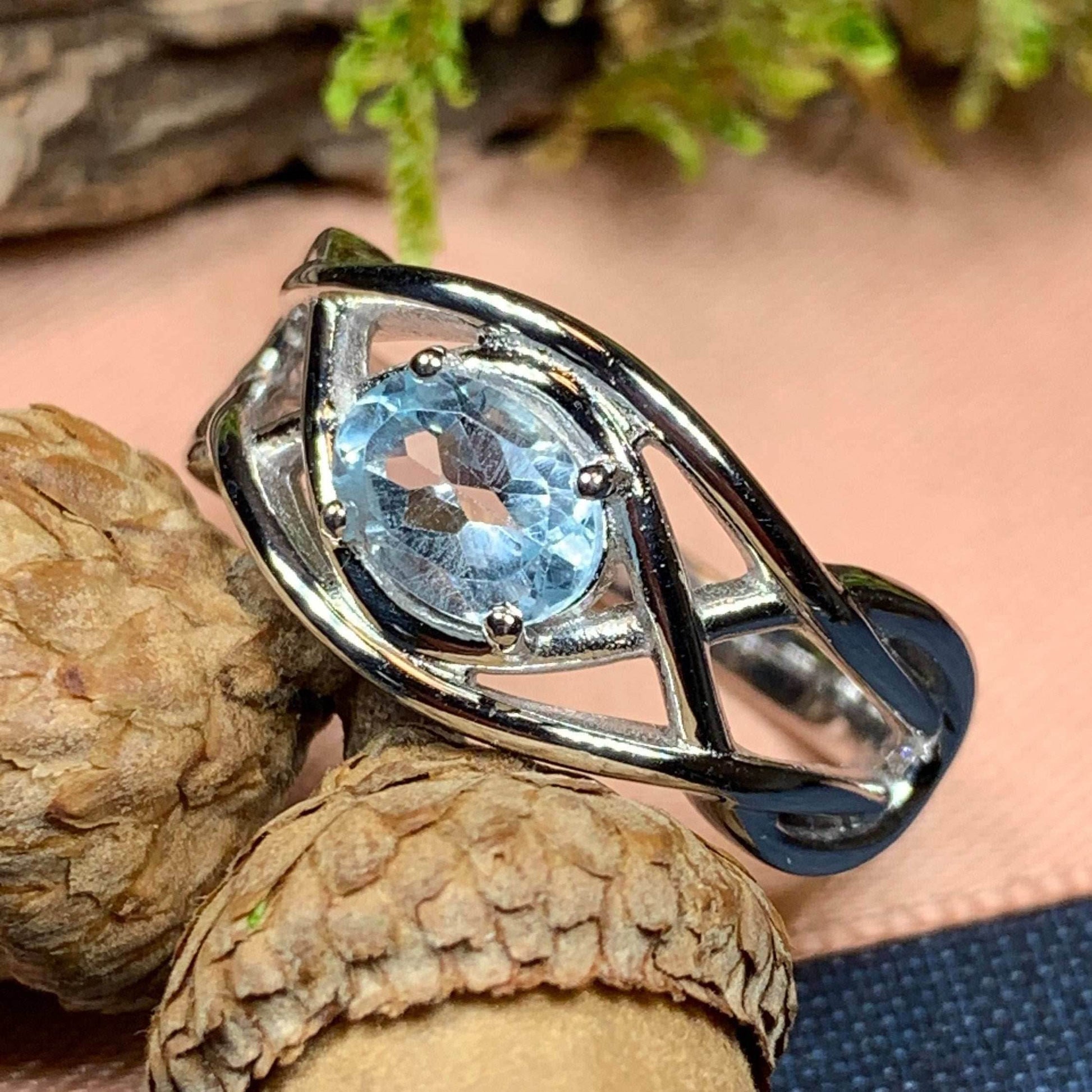 Blue Topaz Celtic Knot Ring - 6 / Blue Topaz