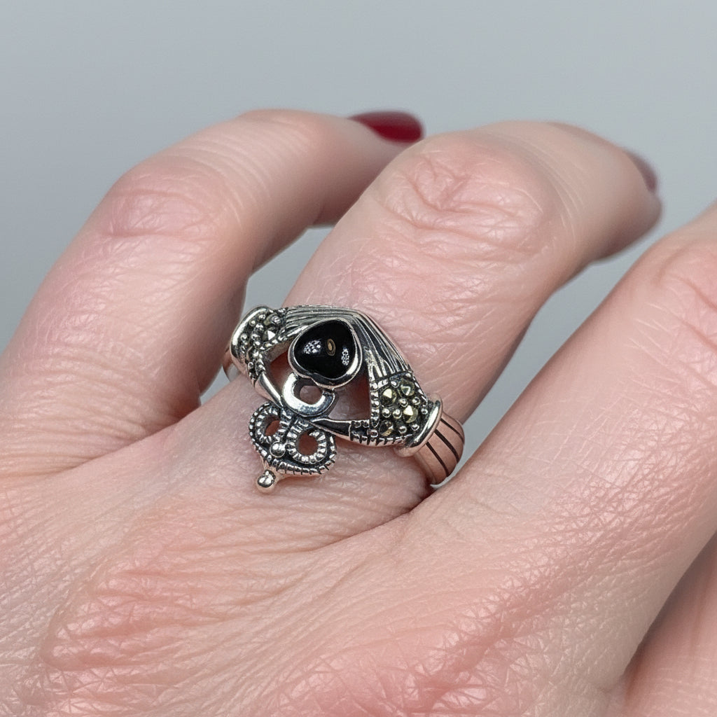 True Bond Onyx Claddagh Ring