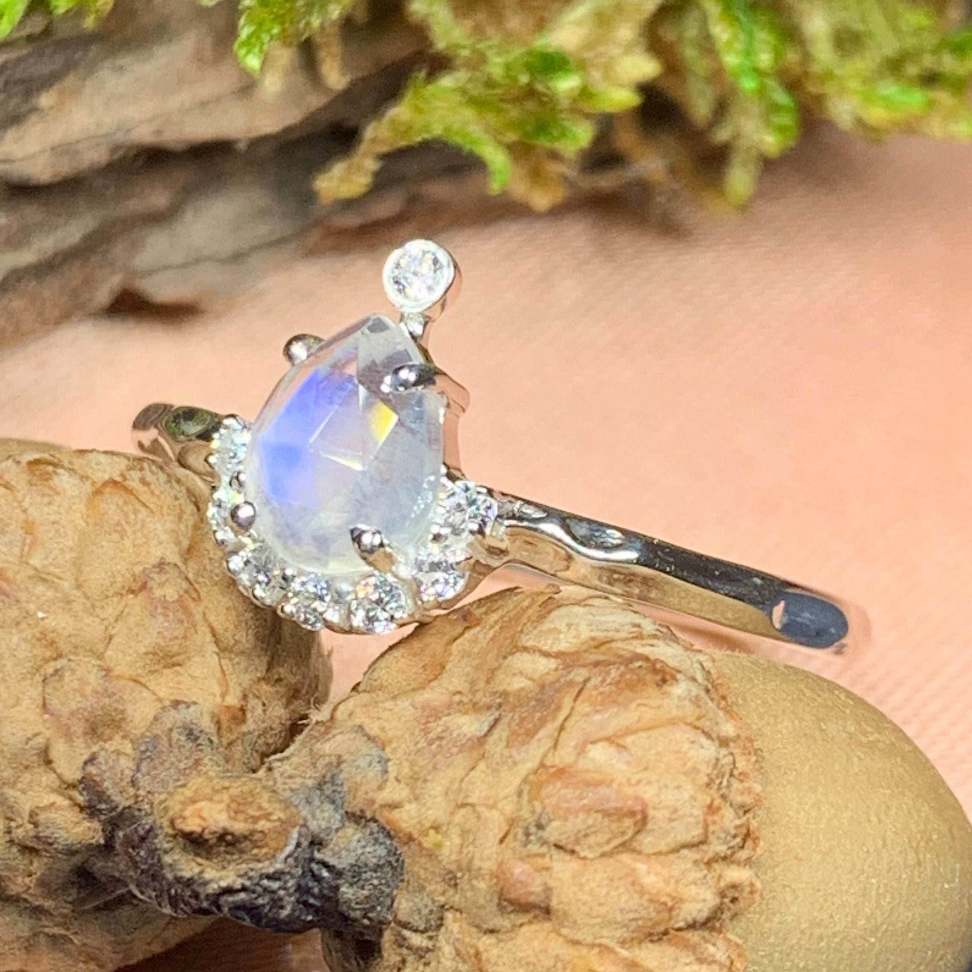 Fayre Moonstone Ring - 10