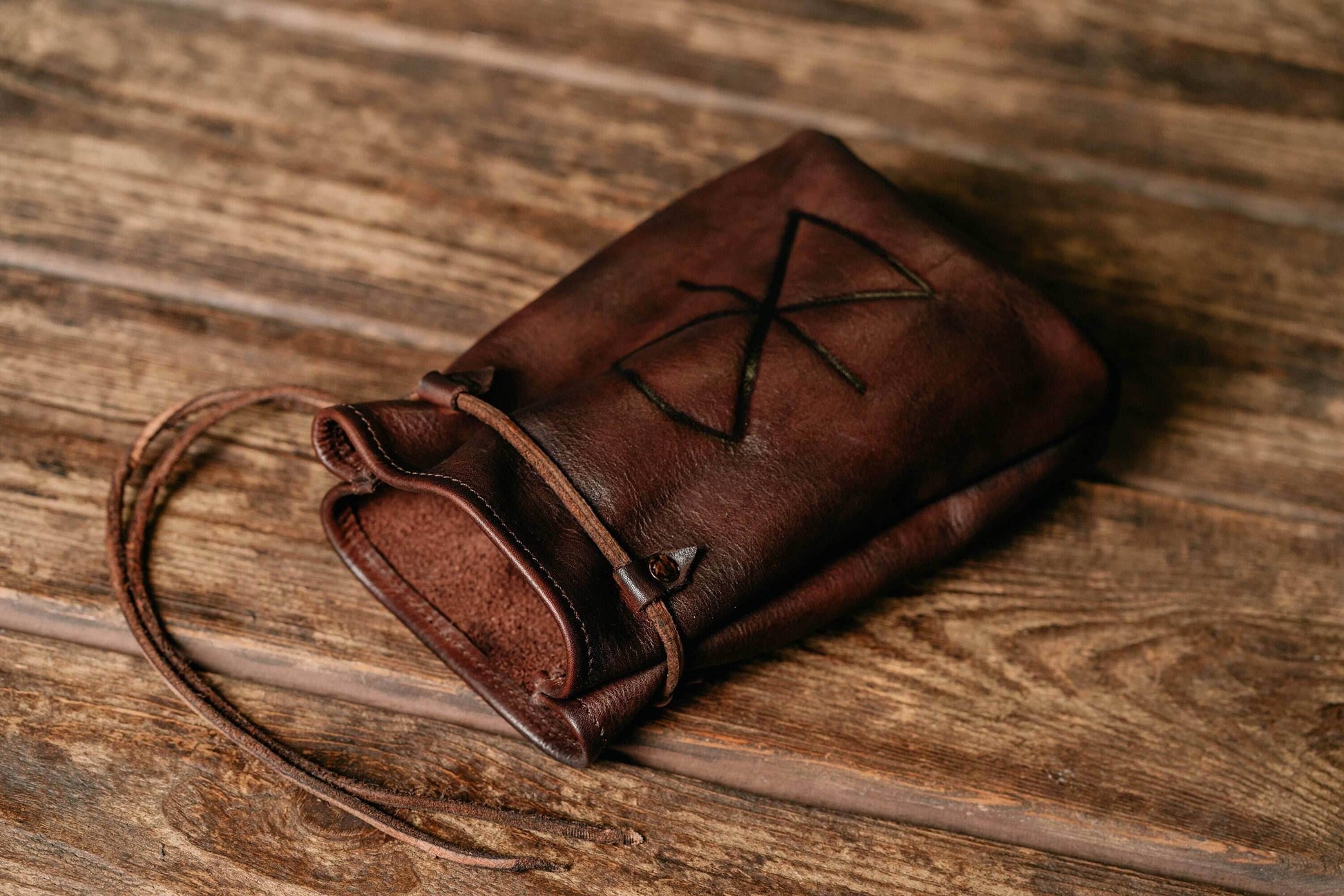 Viking leather belt bag - 